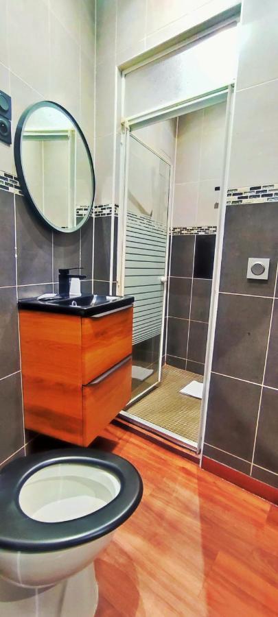 Hotel Moderne サン＝ドニ エクステリア 写真