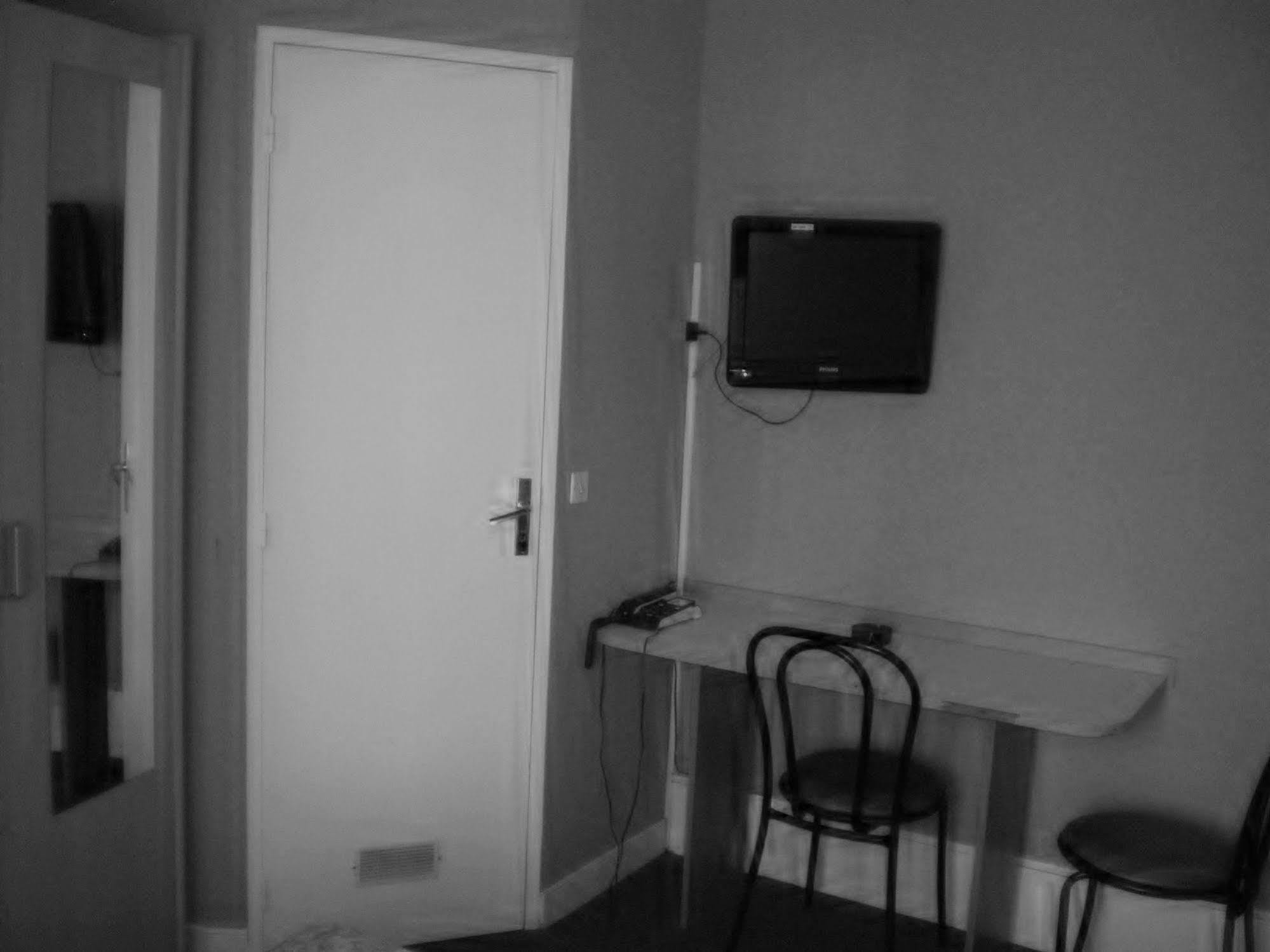 Hotel Moderne サン＝ドニ エクステリア 写真